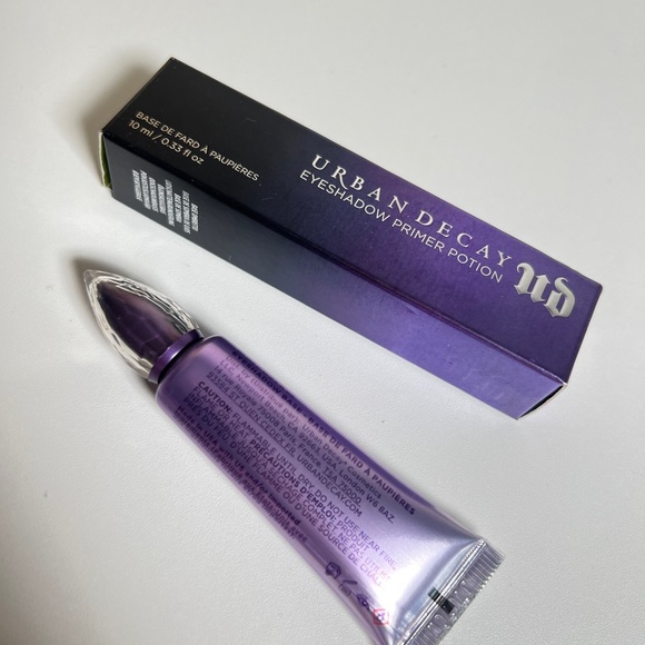 Urban Decay Eye Shadow Primer Potion - Picture 5 of 5
